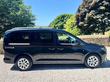 Used Ford Tourneo Connect 2025 for sale - 79192792: Photo