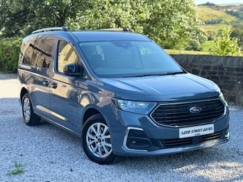 Used Ford Tourneo Connect 2024 for sale - 79203809: Photo