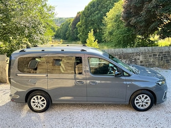 Used Ford Tourneo Connect 2024 for sale - 79203809: Photo
