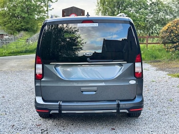 Used Ford Tourneo Connect 2022 for sale - 78576024: Photo