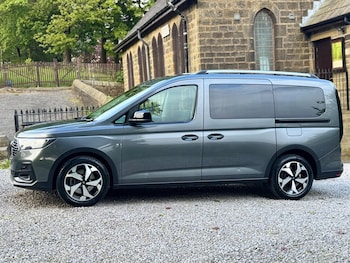 Used Ford Tourneo Connect 2022 for sale - 78576024: Photo