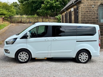Used Ford Tourneo Custom 2021 for sale - 79318910: Photo