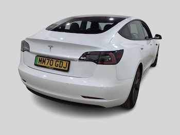 Used Tesla Model 3 2021 for sale - 75727004: Photo