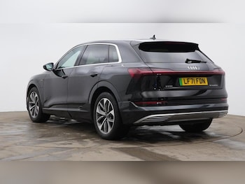 Used Audi e-tron 2021 for sale - 75952972: Photo