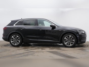 Used Audi e-tron 2021 for sale - 75952972: Photo