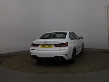 Used BMW 3 Series 2021 for sale - 75596452: Photo
