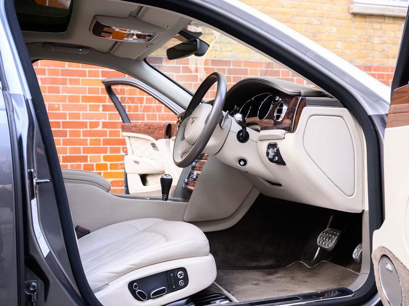 Used Bentley Mulsanne 2018 for sale - 77619827: Photo 17