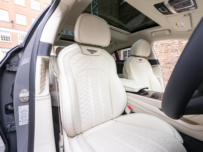 Used Bentley Flying Spur 2024 for sale - 76332638: Photo 25