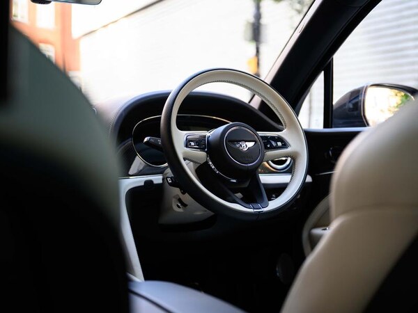 Used Bentley Bentayga 2022 for sale - 75718093: Photo 12