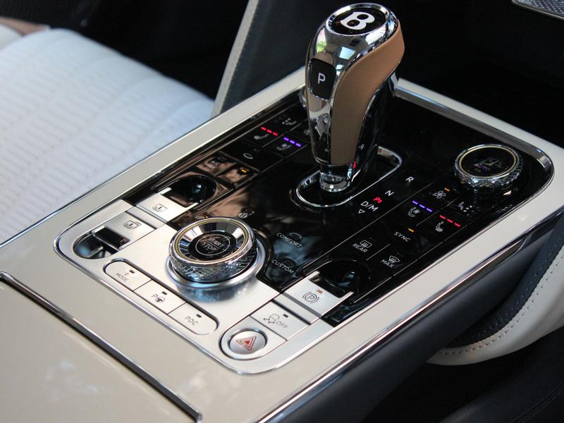 Used Bentley Flying Spur 2022 for sale - 75897954: Photo 25