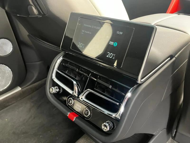 Used Bentley Bentayga 2025 for sale - 76862409: Photo 20