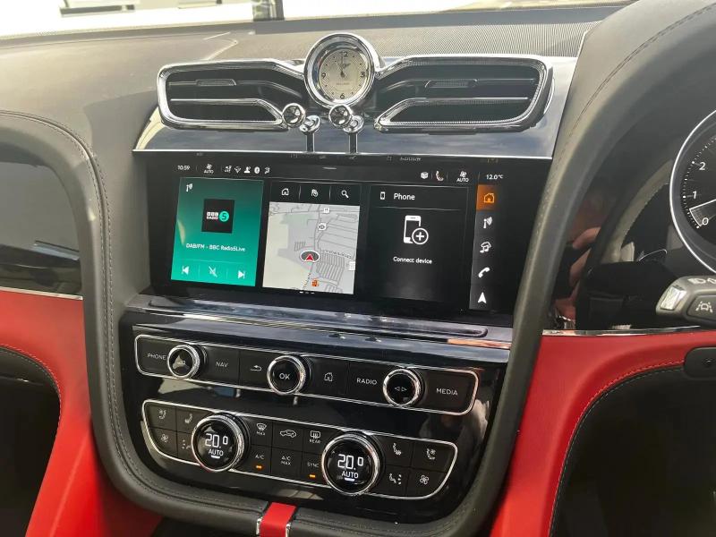 Used Bentley Bentayga 2025 for sale - 76862409: Photo 25