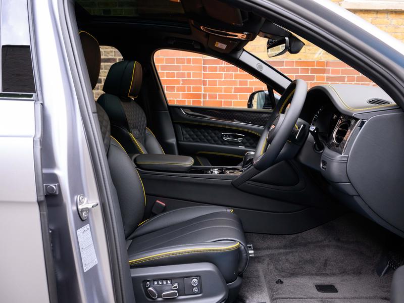 Used Bentley Bentayga 2025 for sale - 76234690: Photo 17