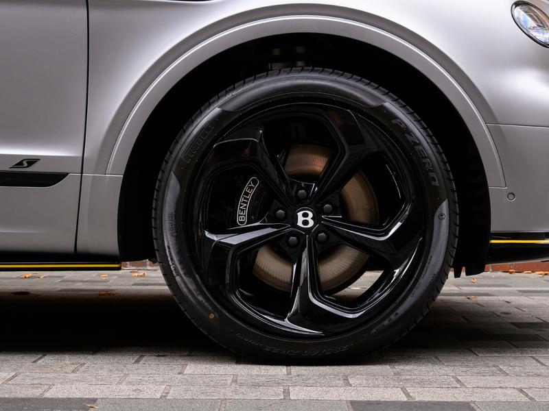 Used Bentley Bentayga 2025 for sale - 76234690: Photo 7