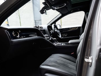 Used Bentley Bentayga undefined for sale - 77878251: Photo