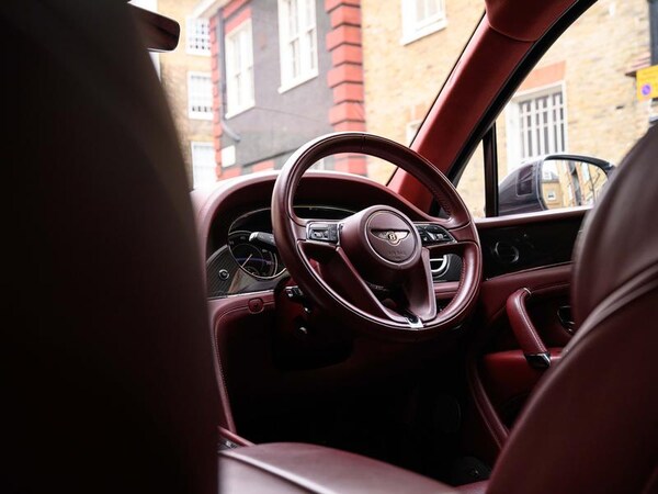 Used Bentley Bentayga 2019 for sale - 76255402: Photo 18