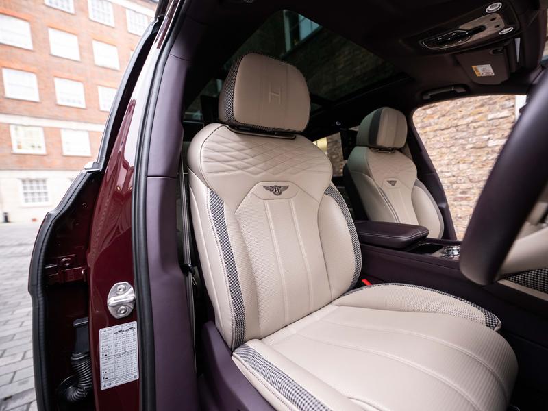 Used Bentley Bentayga 2023 for sale - 76162120: Photo 25