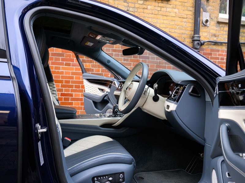 Used Bentley Flying Spur 2024 for sale - 76653499: Photo 14