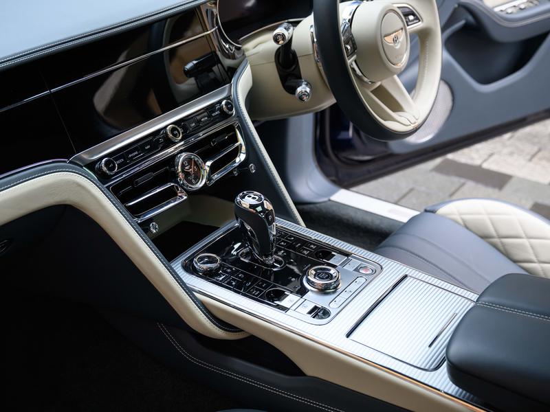 Used Bentley Flying Spur 2024 for sale - 76653499: Photo 16