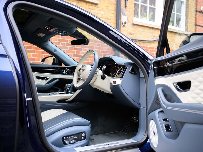 Used Bentley Flying Spur 2024 for sale - 76653499: Photo 18