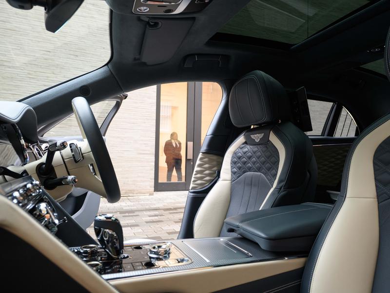 Used Bentley Flying Spur 2024 for sale - 76653499: Photo 20