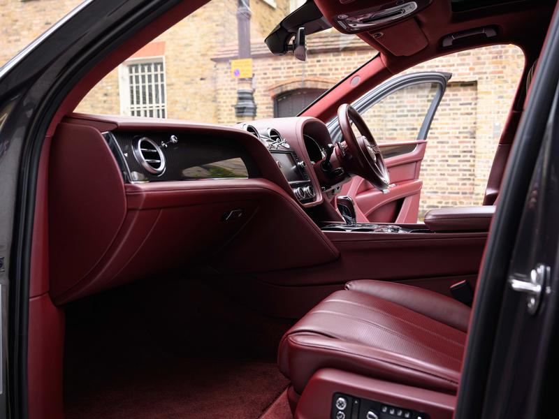 Used Bentley Bentayga 2019 for sale - 76028181: Photo 12