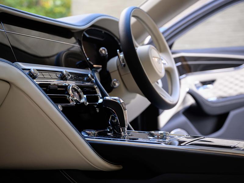 Used Bentley Flying Spur 2023 for sale - 76322202: Photo 12