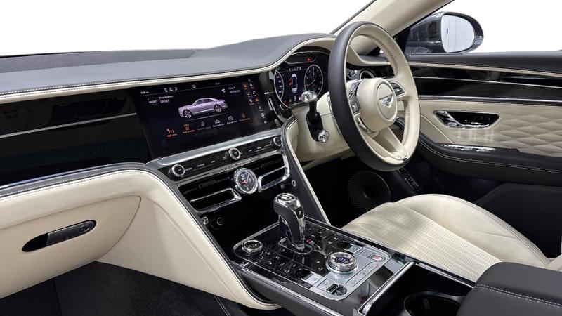 Used Bentley Flying Spur 2023 for sale - 76322202: Photo 2