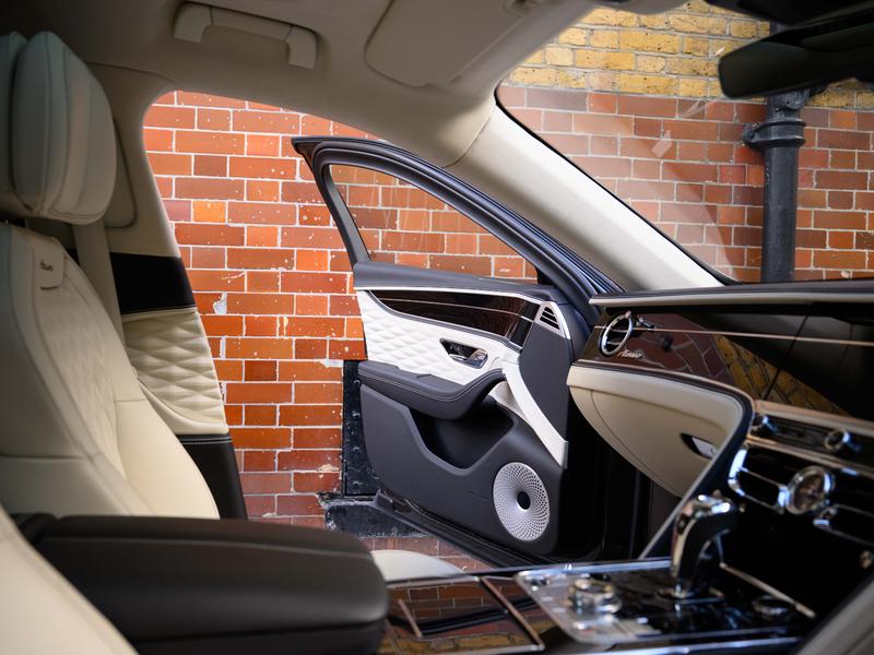 Used Bentley Flying Spur 2023 for sale - 76322202: Photo 25