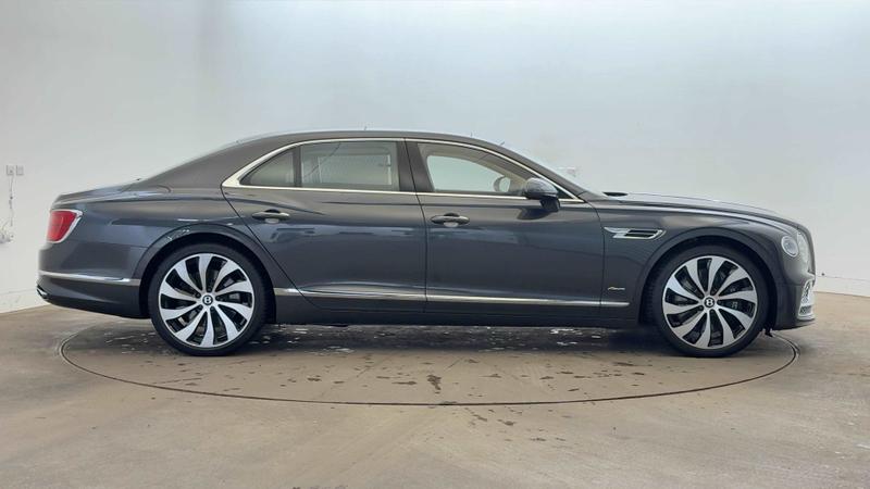 Used Bentley Flying Spur 2023 for sale - 76322202: Photo 4