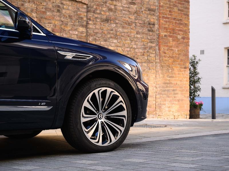 Used Bentley Bentayga 2021 for sale - 76076706: Photo 13
