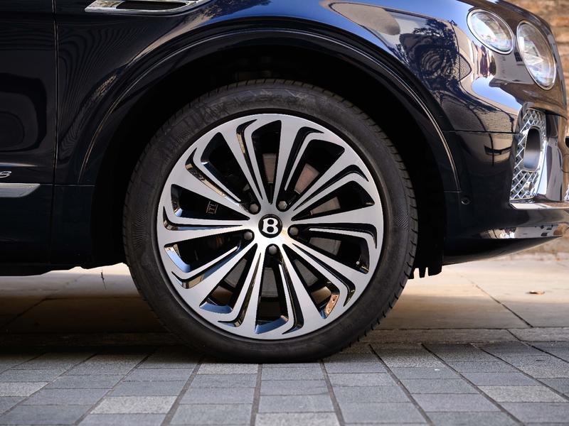 Used Bentley Bentayga 2021 for sale - 76076706: Photo 6