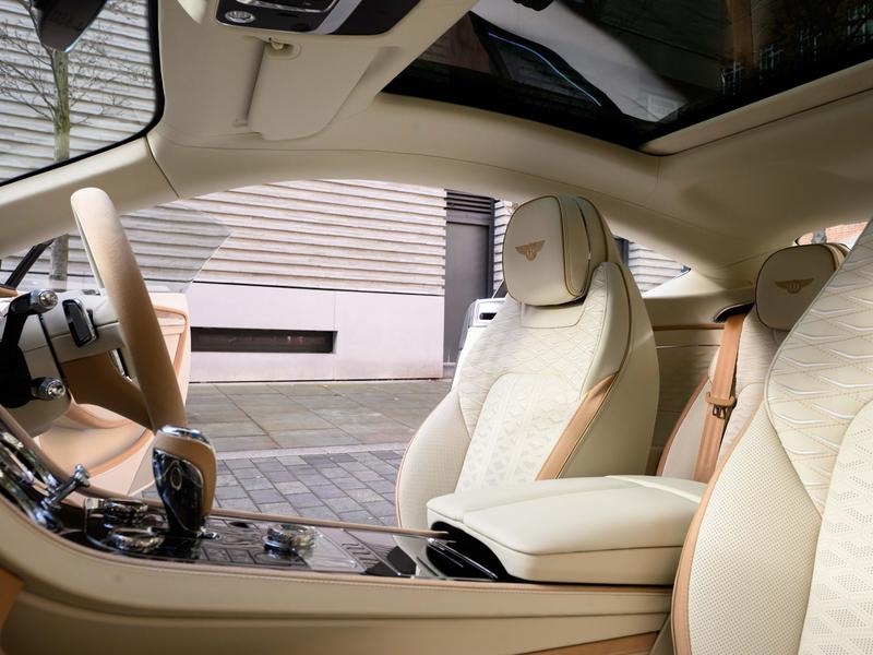 Used Bentley Continental 2025 for sale - 77412969: Photo 17