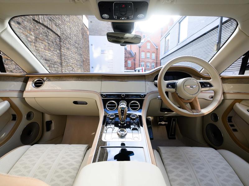 Used Bentley Continental 2025 for sale - 77412969: Photo 4