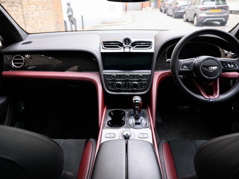 Used Bentley Bentayga 2023 for sale - 76277257: Photo 10