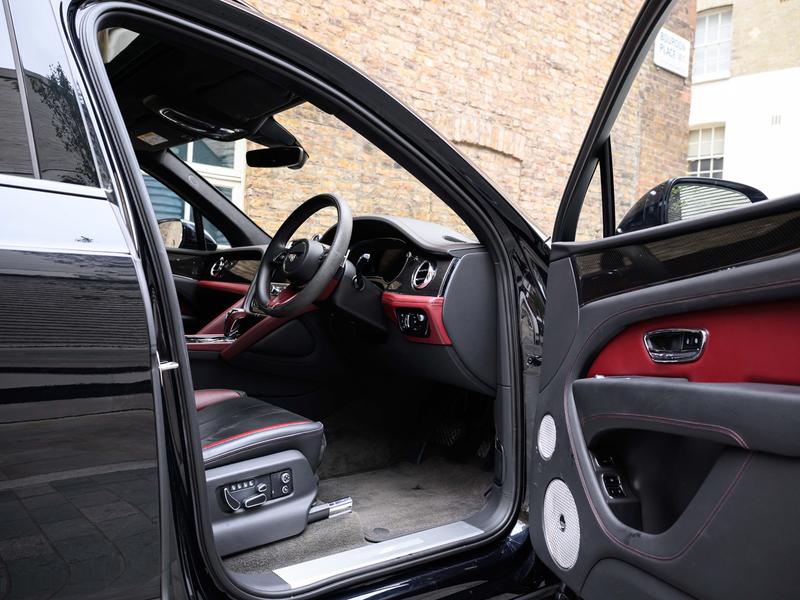 Used Bentley Bentayga 2023 for sale - 76277257: Photo 18