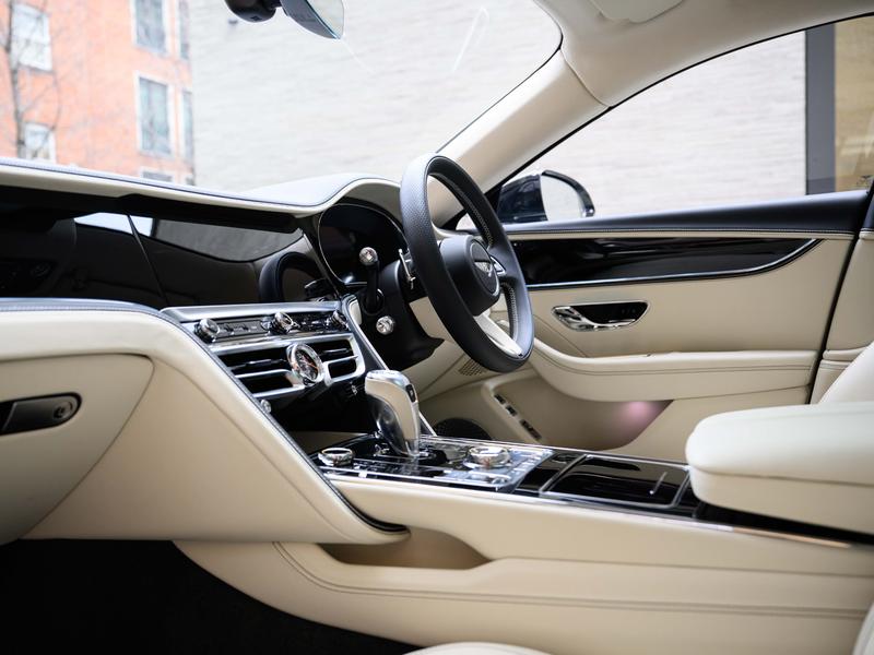 Used Bentley Flying Spur 2025 for sale - 77616275: Photo 9