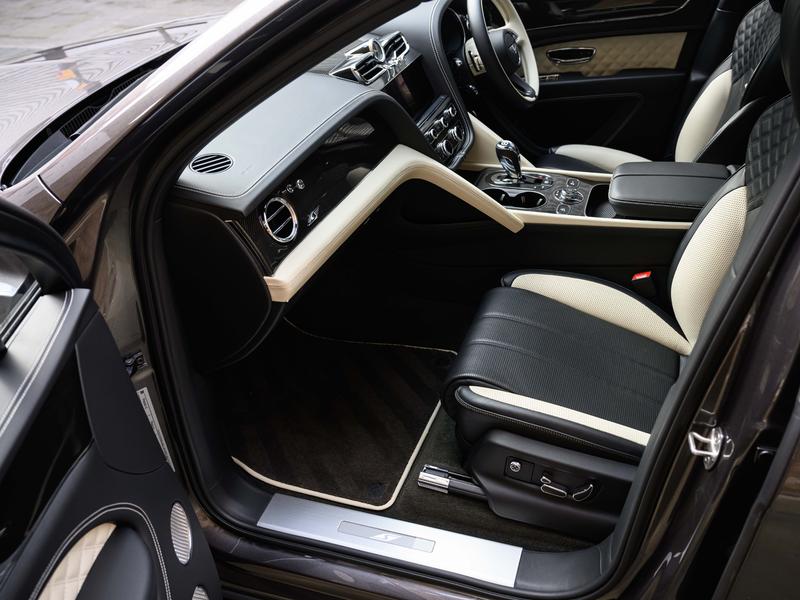 Used Bentley Bentayga 2023 for sale - 77406984: Photo 17