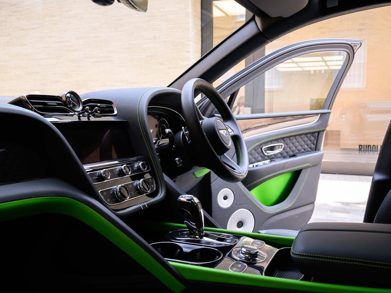 Used Bentley Bentayga 2024 for sale - 76819210: Photo 12