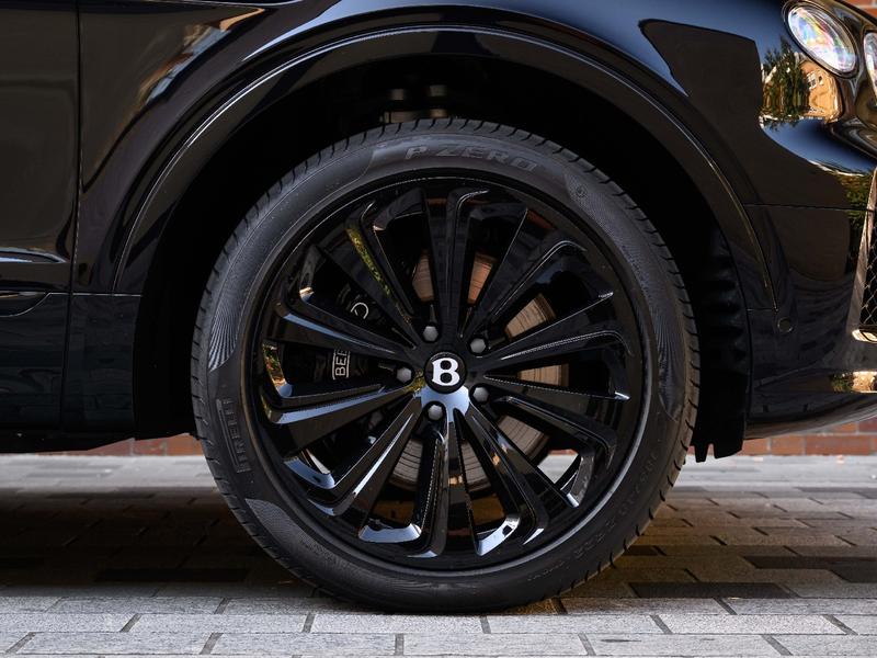 Used Bentley Bentayga 2025 for sale - 76616252: Photo 5