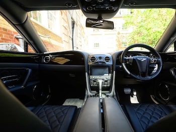 Used Bentley Flying Spur 2017 for sale - 78593007: Photo