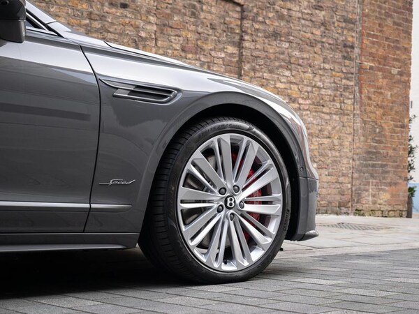 Used Bentley Flying Spur 2024 for sale - 76046515: Photo 11