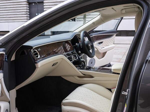 Used Bentley Flying Spur 2024 for sale - 76046515: Photo 12