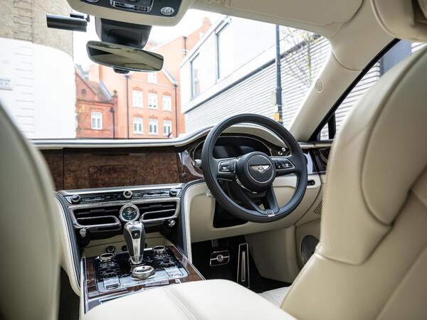 Used Bentley Flying Spur 2024 for sale - 76046515: Photo 17