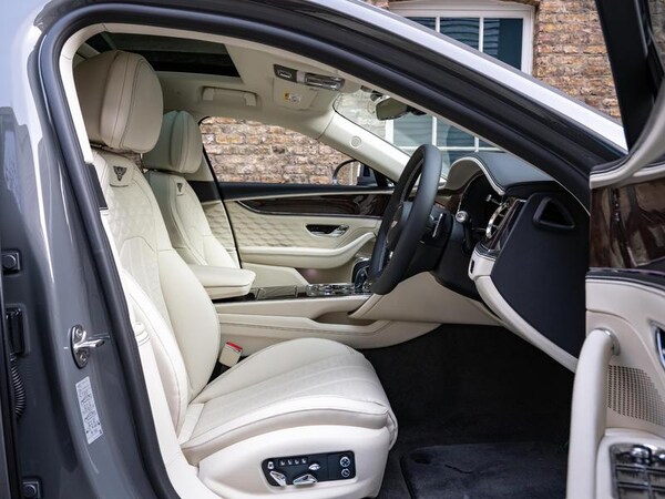 Used Bentley Flying Spur 2024 for sale - 76046515: Photo 20