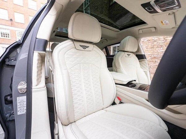 Used Bentley Flying Spur 2024 for sale - 76046515: Photo 25