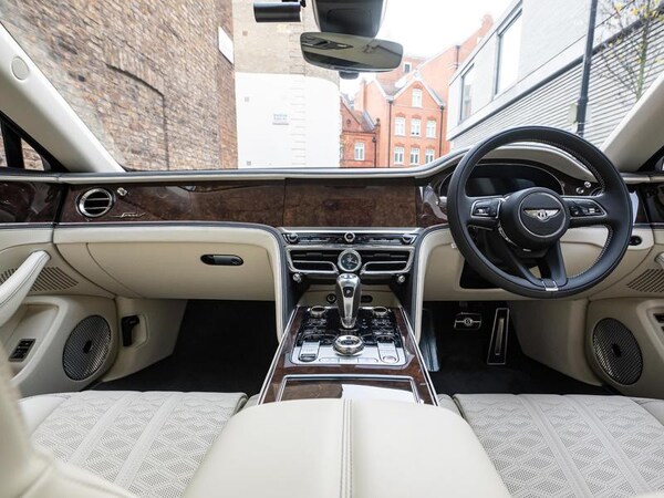 Used Bentley Flying Spur 2024 for sale - 76046515: Photo 4