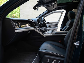 Used Bentley Bentayga 2025 for sale - 78903618: Photo