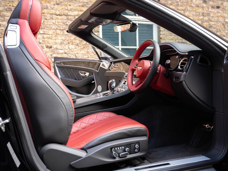 Used Bentley Continental 2022 for sale - 77505786: Photo 18