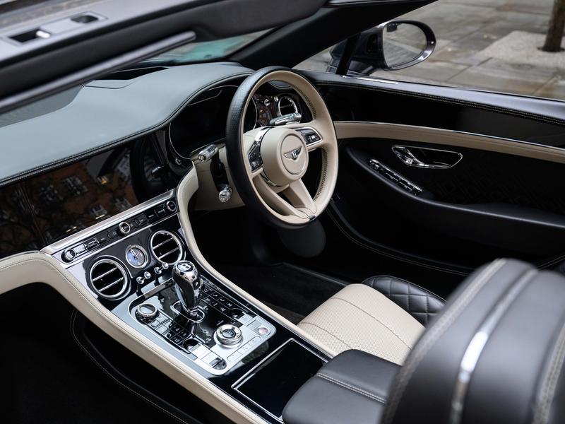 Used Bentley Continental 2021 for sale - 76710247: Photo 15